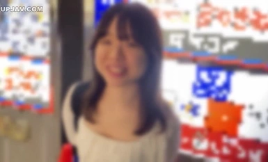 FC2-PPV-4323238 [2 mga gawa] Si Yui-chan, isang magandang itim na buhok, maputi ang balat na babae na may mabalahibong buns at sobrang balingkinitan ang katawan, ay inaakit, pinagsasamantalahan, at ginahasa ayon sa gusto niya. Siya ay umiiyak at nawawala 