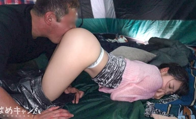 804CMP-004 [*Creampie* trái phép của một Y●ut●ber nổi tiếng nào đó] Một nữ streamer xinh đẹp với khuôn mặt thần tượng vui vẻ xuất hiện! ! ! Tôi lợi dụng điểm yếu của mình để bị đẩy và quan hệ tình dục tại khu cắm trại. Tôi có một con cu to bằng củ khoai tây và có một chiếc bánh kem khổng lồ ở hiệp hai! ! Nó gợi tình đến mức cô ấy phải đỏ mặt và giữ giọng để không bị phát hiện ở ngoài trời lol