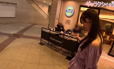 FC2-PPV-4322117 [Pukulan FC2] Muka terdedah! JD Amatur [Terhad] Misuzu-chan, 20 tahun, JD cantik ortodoks dengan penampilan yang kemas dan mantap! ! Creampie besar-besaran kepada seorang gadis erotik yang berubah menjadi wanita lucah yang suka seks sengit