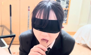 FC2-PPV-4319119 利用白发苍苍的瓦伦丁（Valentine）的连环 "中二病"（Nakadashi）倾向，对她大开杀戒。