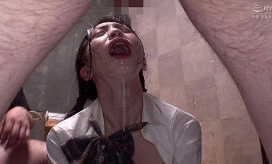 REAL-842 摧毁喉咙后部：女学生irrumatio BEST，240 分钟的枪林弹雨和魔鬼活塞。