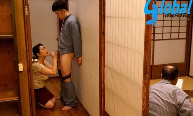 NEWM-073 การมีเพศสัมพันธ์ที่ผิดปกติอย่างแท้จริง: แม่อายุห้าสิบปีและลูกชายของเธอตอนที่ 18: แม่ลามกที่มีหน้าอกใหญ่ทำให้ลูกชายนักศึกษาวิทยาลัยของเธอคาโอรุชิมาซึ