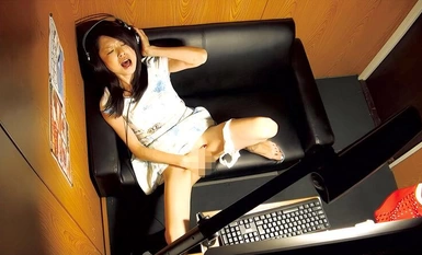 KSAT-079 20 wanita dengan keinginan seksual yang tiada tandingannya yang hanya mencari keseronokan Voyeur melancap