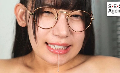 AGMX-175 Dùng mặt kéo nó ra! ! Cận cảnh lẫn nhau thủ dâm 2