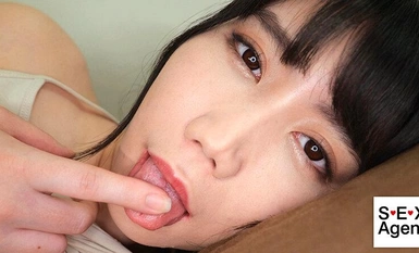 AGMX-175 Dùng mặt kéo nó ra! ! Cận cảnh lẫn nhau thủ dâm 2