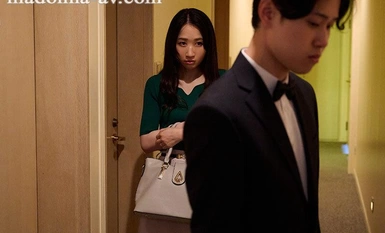 JUQ-542 主人がシてくれないから―。私は、女性用風俗に堕ちていく…。 水戸かな