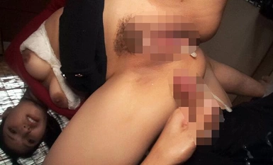 KKBW-018 卑猥美尻婦人の潮吹き美脚交尾 夏川彩香