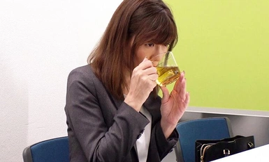 BONY-086 Natsu Shibuya พนักงานผู้ยอมจำนนที่โค่นเจ้านายที่หยิ่งผยองและถูกคุกคามอำนาจของเธอ