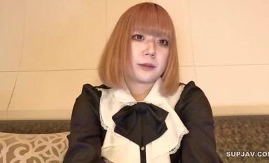 FC2-PPV-4314310 Reo（21 岁）感觉可爱的地雷型游戏玩家，拥有动漫声优和可爱的声音，Nakadashi 并拍摄了她的阴道，让她独自一人吸吮。