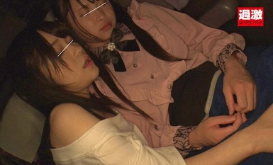 NHDTB-886 야간 버스에서 옆자리에 앉은 레즈비언 언니에게 밀착 키스와 전신 혀 핥기로 흥분한 우브 딸은 시트를 적실 정도의 애액을 계속 흘리며 느끼기 시작한다.