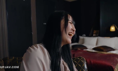 FC2-PPV-4303135 1500pt until 2/27 [18 yrs old, young lady] Innocent young lady who is still inexperienced and doesn't know how to enjoy sex. Raw Nakadashi.