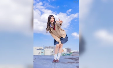 START-006 ด้วยเหตุผลบางอย่าง คามิกิซัง เด็กสาวใจดีต่อเด็กเนิร์ดชอบฉัน...ตั้งแต่วันที่ฉันโดนเธอตบหน้า ฉันก็ตกอยู่ภายใต้ความเมตตาของปีศาจตัวน้อยผู้น่ารักด้วยใบหน้าที่ยิ้มแย้ม และไก่และหัวใจของฉันก็อยู่ในมือของฉัน Rei Kamiki [Nuku พร้อมวิดีโอ 4K อย่างท่วมท้น