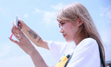 SDAM-092 夏フェス女の子可愛すぎる。【テントまで持ち込めた2名とセックスまでイケた3名収録】