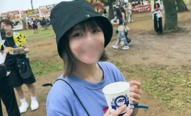 SDAM-092 夏フェス女の子可愛すぎる。【テントまで持ち込めた2名とセックスまでイケた3名収録】