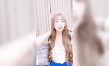 極品風騷白虎@在職車模(國服少女小怡)尺度福利秀 (29)