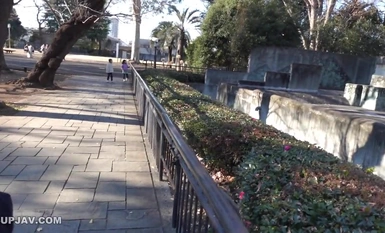 FC2-PPV-4307919 第一枪，面对面！限量至明天！腼腆文静的双尾女孩，拥有白皙美丽的肌肤和隐藏在水手服下的 J 罩杯巨乳......她开发了自己美丽的身体，并在没有橡胶的情况下连续射精两次！