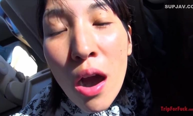 FC2-PPV-4304385 美丽整洁的妻子，当我把精液给她喝时，她礼貌地感谢我说："我很享受♡ 谢谢♡"。射精后，她问："我可以舔它吗？她还为自己做了一次清洁口交。3 天折扣。