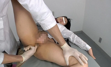 TSM-055 Pelajar perempuan masa kini mengembangkan lubang punggung mereka untuk teman lelaki mereka!