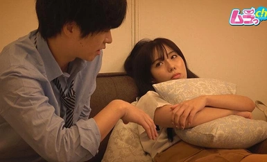 GRMR-113 人類觀察 好男人掉進了粗心同事的雞巴裡！和男友吵架後，我屈服於孤獨和性慾，第一次和同事發生了出軌的性行為。