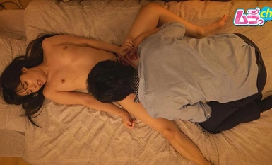 GRMR-113 人類觀察 好男人掉進了粗心同事的雞巴裡！和男友吵架後，我屈服於孤獨和性慾，第一次和同事發生了出軌的性行為。