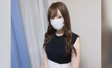 FC2-PPV-4306745 【初回数量限定50％オフ】 【たぶん彼氏バレします！】 同棲中でも週２浮気する美女！ チ●ポにハングリーな快楽だけのSEX！【のの(26)】【レビュー特典あり】