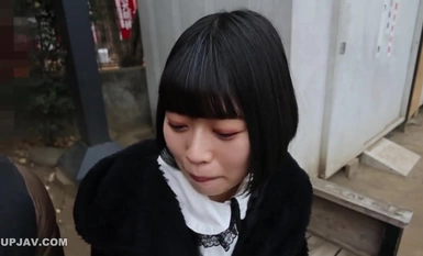 FC2-PPV-4303133 2/24までの間1500pt【18歳・初撮り】耳がエルフみたいで可愛い18歳！ロケットおっぱいで わ か い こ ならではの弾力とハリ必見！生中出し。