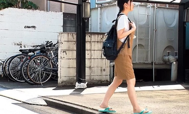 SUJI-221 女儿的朋友猥亵 Nakadashi ● 学生日野伊织日野。