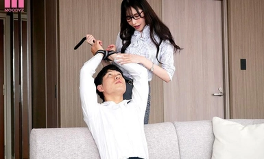 MIDV-623 无限射精和男性喷水束缚 套房 我被班主任勾引，从放学后就动弹不得，直到太阳升起，我已经来了！我被做成了 20 发射精宠物的状态。 Arina Shin