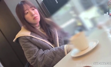 FC2-PPV-4305428 【個人】携帯が止まるほど金銭感覚がユルい巨乳奥さん。至急支払いを肩代わりするも、返済手続きで急に態度が悪くなったので懺悔レ.〇.プ。