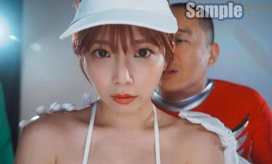 [馬賽克破壞] STARS-994 主持英雄秀的開朗聰明姐姐的工作包括在更衣室後面中出作為性慾治療。櫻花真那