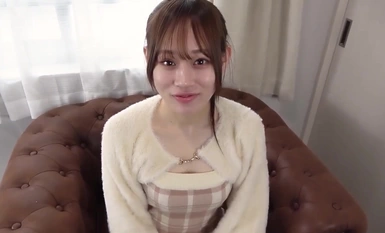 FC2-PPV-4296068 [เสียงไอดอลที่ดังก้องอยู่ในที่ลับ] ดอกไม้ขี้อายที่เบ่งบานกลางฤดูหนาว นอกเหนือจากความตึงเครียด ยังมีโลกอีกใบหนึ่งที่แม้แต่ฉันก็ยังไม่รู้ โคฮารุ อายุ 19 ปี