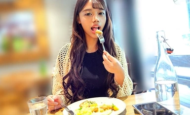 546EROFV-239 素人JD【限定】ロゼちゃん20歳 南米系のハーフJD降臨！！黒乳首の爆乳を激しく揺らしながらハードファック！！オイルで黒光りするラテン系エロボディに大量中出しSEX！！