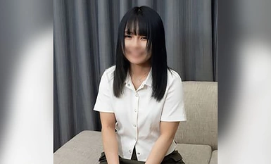 FC2-PPV-4238381 [無] *數量有限！在我從Koko畢業之前，我的生命就以一個影片的發布結束了！違反校規並以編碼員身份賺錢的小美沙遭到了打樁機的羞辱。