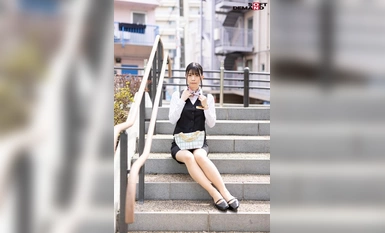 [马赛克破坏] MOGI-126 [首次拍摄] 以土豆和咖喱为特色的酒店服务员 拥有女演员般外貌的纤细C罩杯美女 最喜欢的姿势又来了，她从未在体内射精和喷水，所以她想尝试一下 宫野加奈，20岁