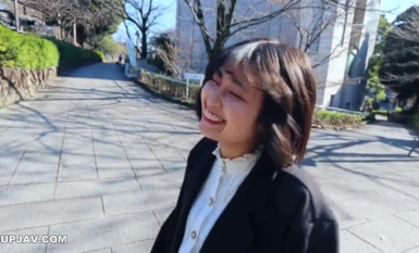 FC2-PPV-4278291 1500 积分，截止至 2 月 17 日 [推荐！...可爱] 全垒打！纯洁100%业余 纯洁100%纯粹 纯洁100%恋爱。原始中二+户外口交射精。