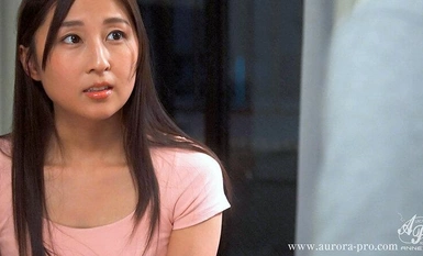 APNS-333 潜水销售、枕头销售、陪睡并完成工作，长谷川由奈。