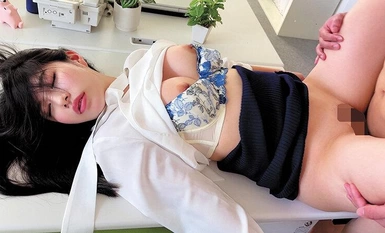 HRSM-032 非法插入 OL Consui Reipu - 没有意识或记忆被精子弄脏的职业女性。