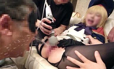 TNOZ-031 [Sinubukan kong gawin ang isang mukhang idolo na batang magandang babae na patong-patong sa walang katapusang SEX na may ahegao na mukha at nahimatay] 8P big orgy with deep throat deep throat suffocation at tuluy-tuloy na pagpasok ng sobrang kapa