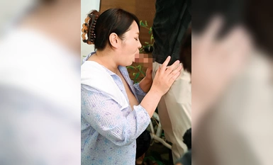 NASK-020 在偏远农村的农舍里，一个美丽的大胸女人带着漂亮的微笑，她用收割水稻练就的结实臀部与男人嬉戏，让他们在爱的性爱中燃烧起来！