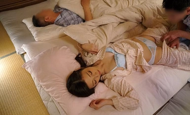 NASK-019 一位年轻的妻子为了阻止女婿开口说话而献出了自己的身体，她就是被曝光的后妻。