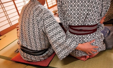 NGOD-203 ภรรยาของฉันเดินทางไปทำธุรกิจที่ท้องถิ่นกับเจ้านายของสามีซึ่งมีนิสัยชอบล่วงละเมิดทางอำนาจและเป็นไปไม่ได้ทางร่างกายสำหรับเธอ เธอถูกทุบตีด้วยความเจ็บปวดด้วยไก่ตัวใหญ่และถึงแม้จะสู้ได้ดีก็ตาม เช้าวันรุ่งขึ้นเธอก็มีความสุข... นี่คือเรื่องราว รุอิสะ สึ