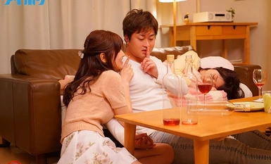 [モザイク破壊]IPX-353 1ヶ月間禁欲し彼女のいない数日間に彼女の親友と気が狂うくらい一心不乱にセックスしまくった 桜空もも 合計8回の密着性交！