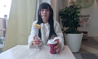 FC2-PPV-4295372 3日間限定！70%OFF！！【初撮り】【顔出し】 最高峰！！神様が与えたイタズラ神乳。1000人に1人か否かの細身爆裂アニメおっぱい！！リアル峰不二◯ボディを満足いくまで堪能します。