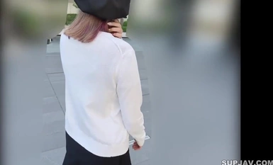 FC2-PPV-4289049 [否] 为了逃避丈夫的家庭暴力......一名已婚妇女带着两个孩子，精神和身体都达到了极限，她献出了自己成熟的身体，以获得经济支持。