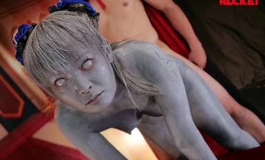 RCTD-576 Hóa đá nữ nhân vật chính trong thế giới game RPG