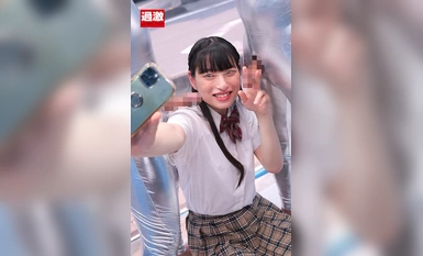 NHDTB-881 NH Magic Mirror - Seorang gadis transeksual yang kelihatan bagus dalam pakaian seragam mencabar anda untuk meneka umur zakarnya! Sangat teruja untuk diapit di antara batang berganda! 3P pertama saya dicucuk, lubang pantat saya terbuka luas dan s