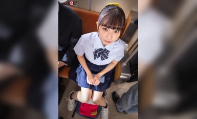 SDAB-303 淫荡 - 颤抖着身体，对父亲粗大的手指做出敏感的反应。两个人独自在去学校的火车上，一个火辣的好色男人，中桥，吉良-索拉诺。