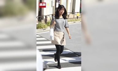 116NHDTB-90502 逃げても背後からホジくりまくるバック手マンで潮を吹かされ続け屈服する敏感女子大生 2 黒髪美形娘