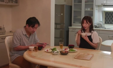 FSDSS-738 因悼念爱妻的寂寞，我一次又一次地与萌萌（嫂子）发生性关系...... 天丝萌