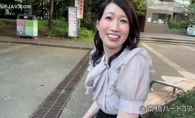 FC2-PPV-4271995 *Thời gian có hạn* [Gap Moe ♡] Một giáo viên nghiêm túc 33 tuổi yêu trẻ con. Một người vợ biến thái, một kẻ bạo dâm và có con cặc của người khác** bay lên thiên đường trong địa ngục cực khoái tinh ranh lớn. và fucks NTR trong cuộc sống!! [